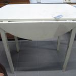 415 1276 DROP-LEAF TABLE